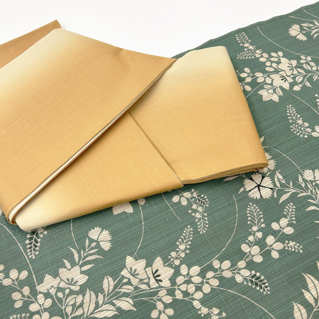 松煙染小紋』秋草模様